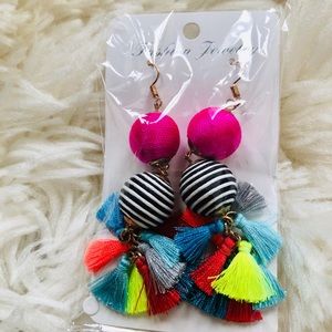 Earring fashion jewelry